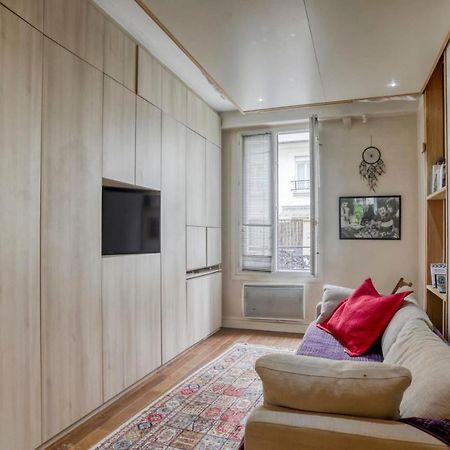 Hidden Abode With Large Patio In Buttes-Chaumont - Paris Parijs Buitenkant foto